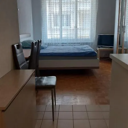 Gare-20-1 Apartmán *